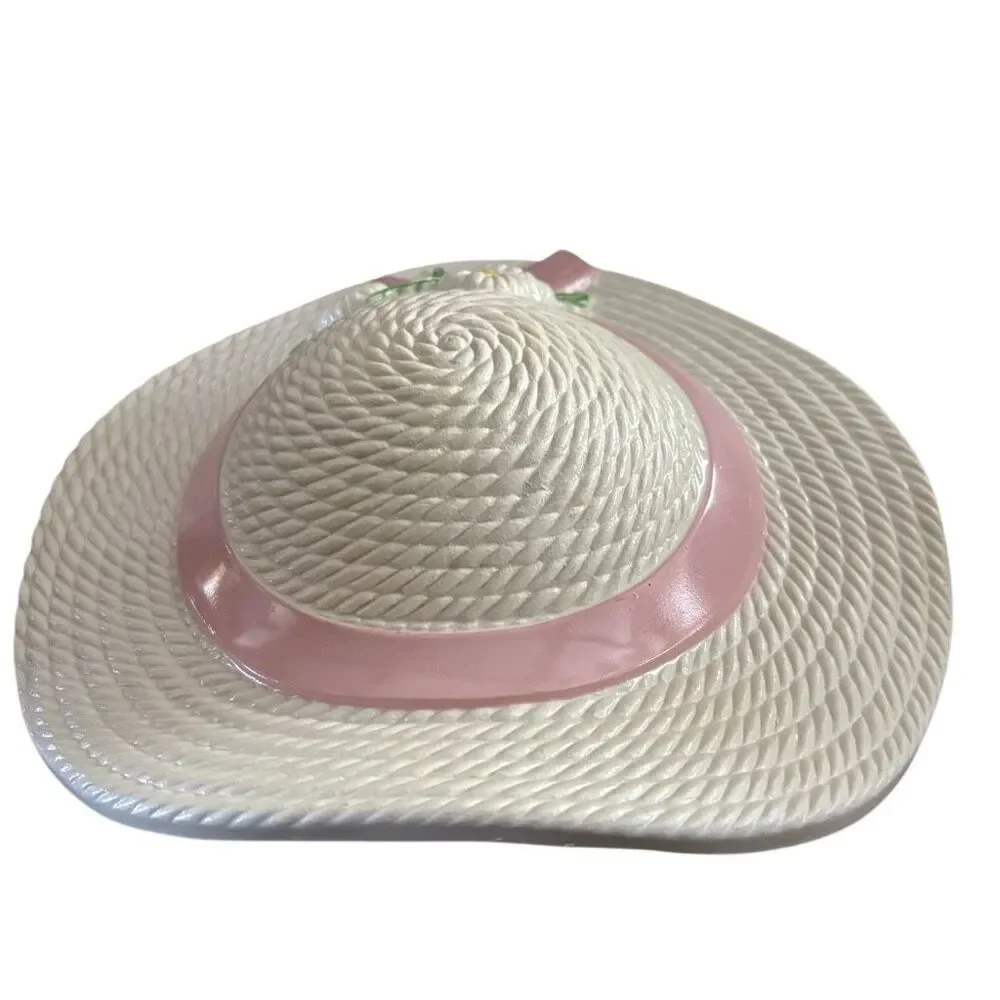 Vintage Burwood Bonnet Wall Pocket 1985
